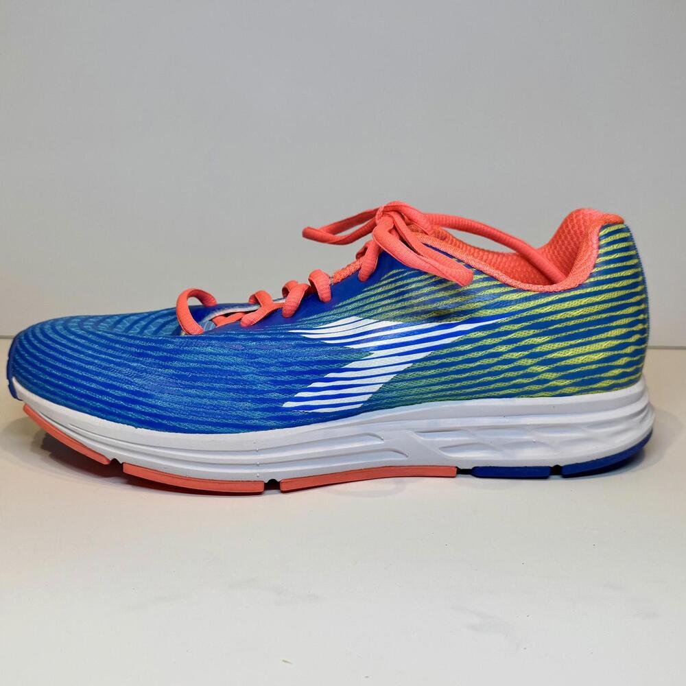 Diadora lightweight running shoes, women's size 8.5